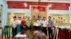 Hạt Kiểm lâm huyện Lộc Ninh trao giấy khen của Chủ tịch UBND huyện cho 03 cá nhân đã có thành tích tiêu biểu trong công tác bảo vệ động vật rừng hoang dã trên địa bàn huyện Lộc Ninh.
